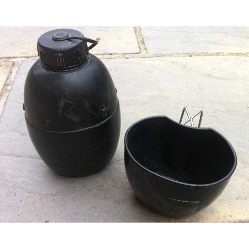 British Army 58 Pattern 1Litre OSPREY black Water Bottle and Mug Grade B